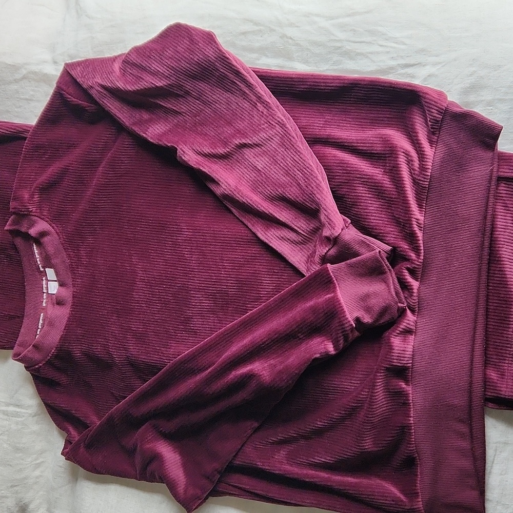Burgundy Ribbed 2pc Lounge/Sweat Set - Picture 4 of 5